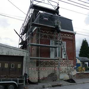 LES COUVREURS CHARPENTIERS ETANCHEURS DU NORD -SAS EGBT RENOVATION,  un poseur de carreaux à Le Touquet-Paris-Plage