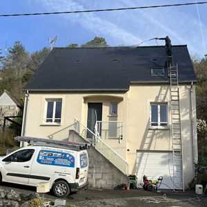 Joseph, un professionnel de la peinture en BTP à Blois
