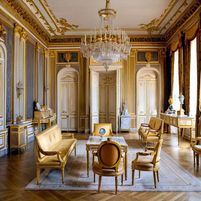 Décoration d'intérieur : Le mobilier Louis XVI en 8 étapes